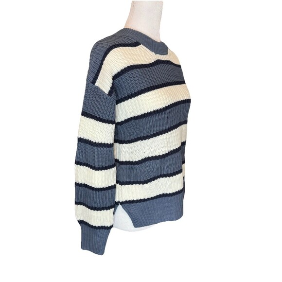 SO Women's Juniors' Crewneck Pullover Sweater Size XS Blue & White Stripe NWOT - Picture 5 of 7